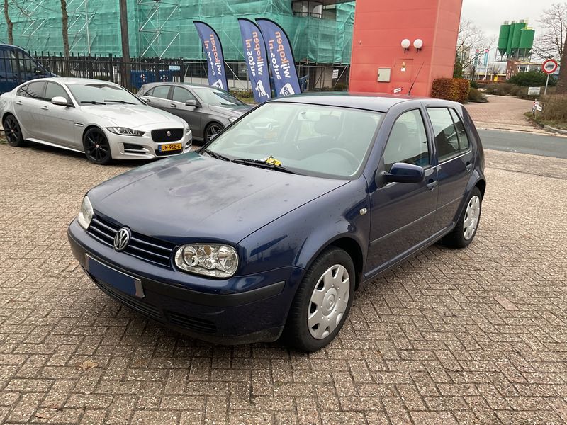 Golf IV 1.6 Trendline