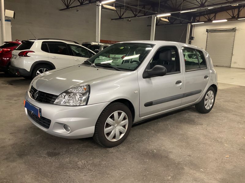 Clio 1.2 Campus Authentique