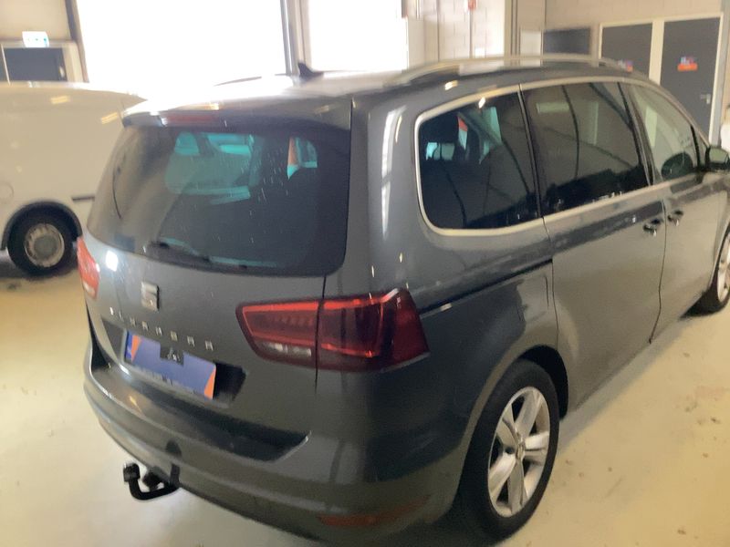 Задно дясно