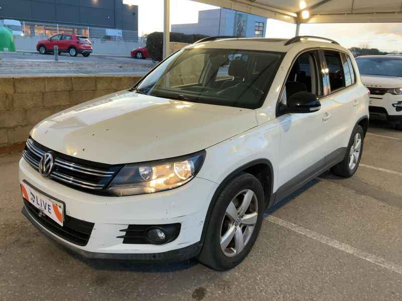 Tiguan 2.0 TDI Advance BlueMotion