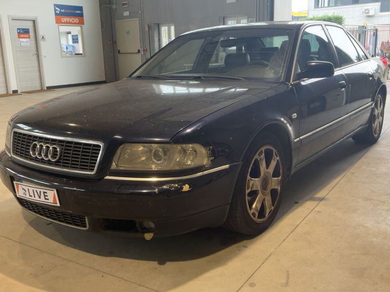 S8 4.2 V8 quattro