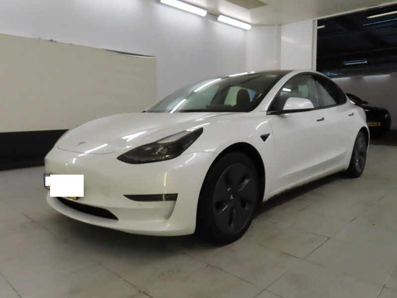 Model 3 Long Range Dual AWD AWD