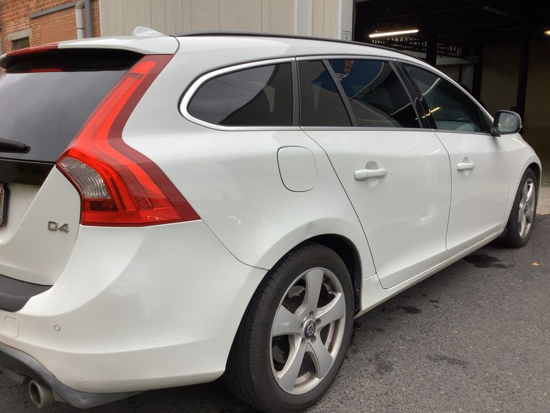 Задно дясно