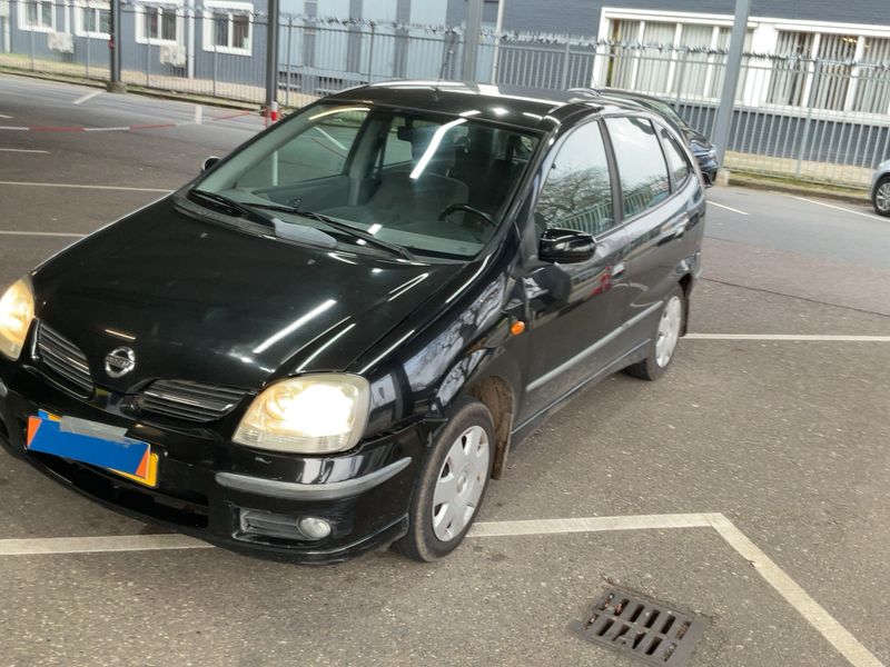 Almera Tino 1.8 Acenta