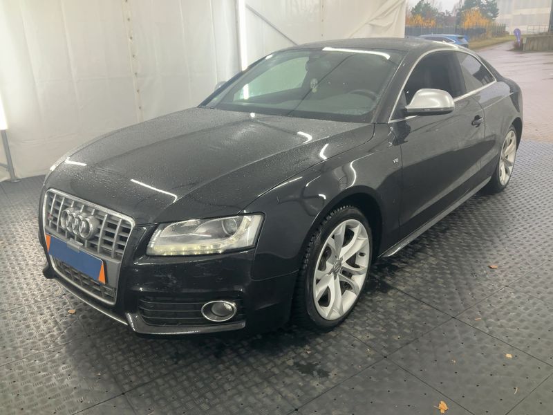 S5 4.2 V8 FSI quattro