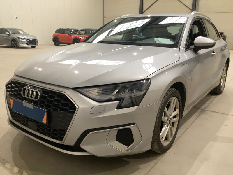 A3 Sportback 40 TFSIe advanced