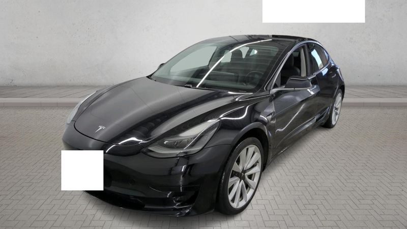 Model 3 Standard Range Plus RWD