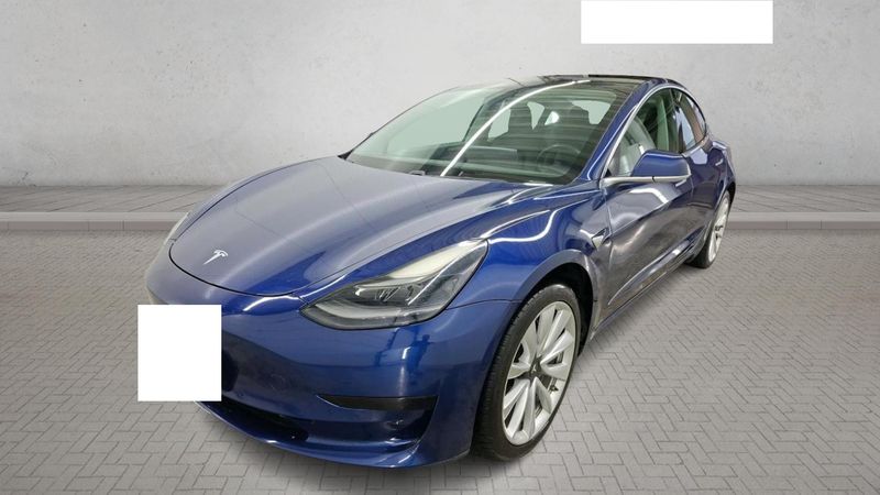 Model 3 Standard Range Plus RWD