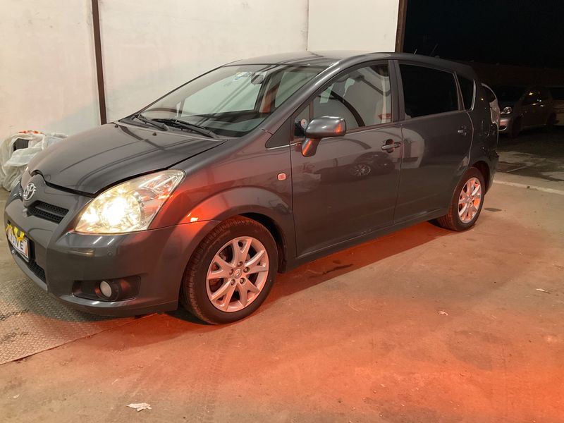 Corolla Verso 2.2 D-4D Sol