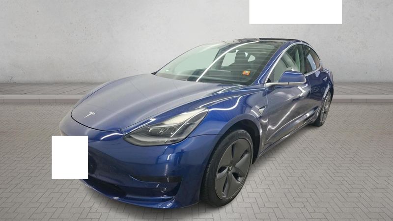 Model 3 Standard Range Plus RWD