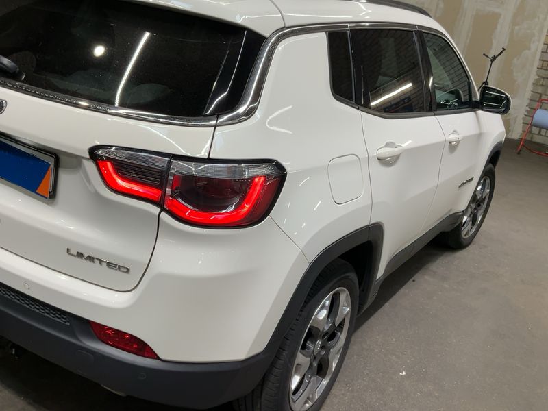 Задно дясно