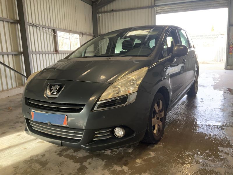 5008 1.6 HDi Business