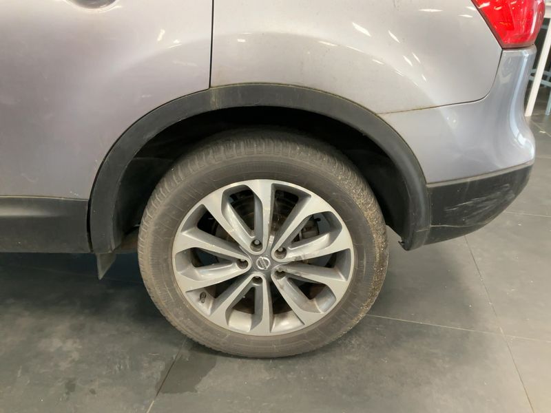 Задна лява гума