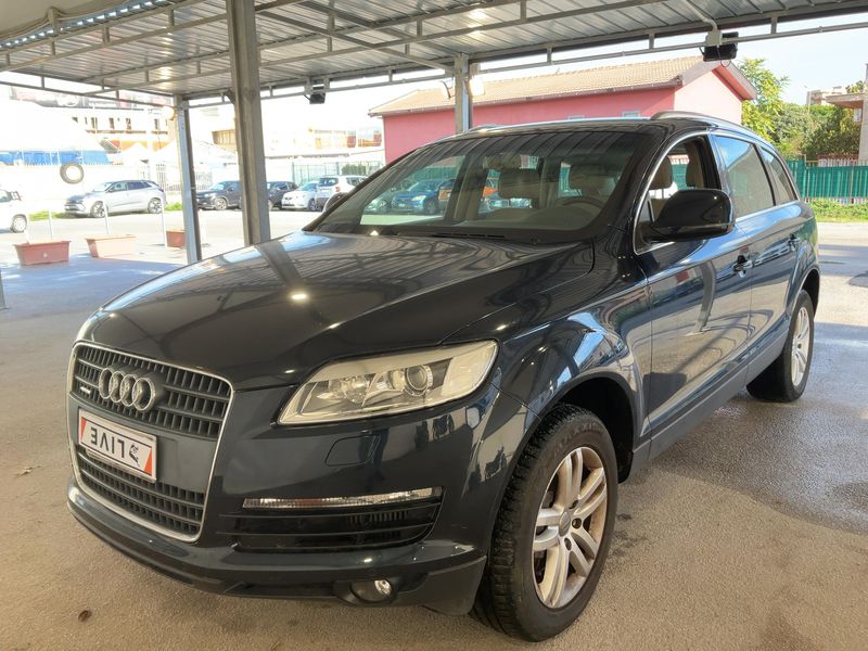 Q7 3.0 V6 TDI quattro