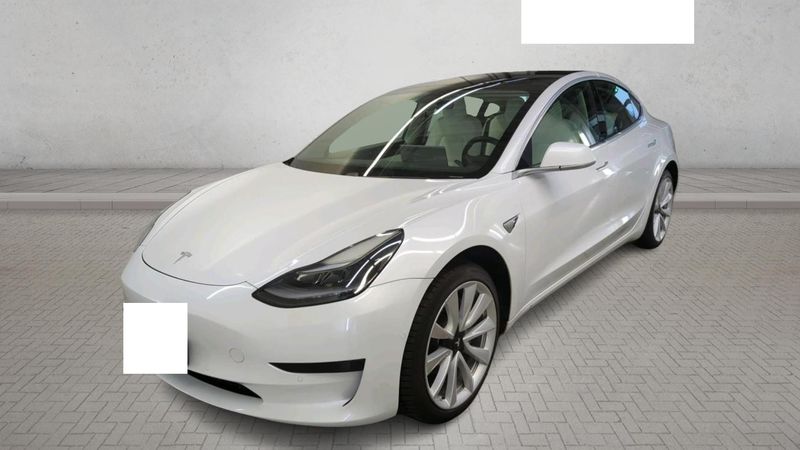 Model 3 Standard Range Plus RWD