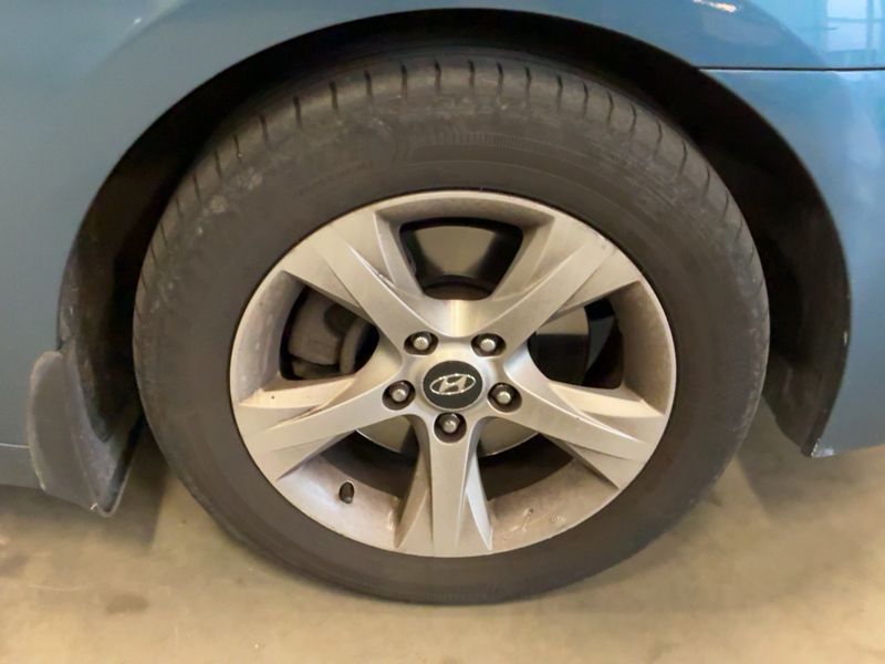 Предна дясна гума