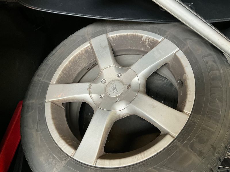 Втори комплект гуми