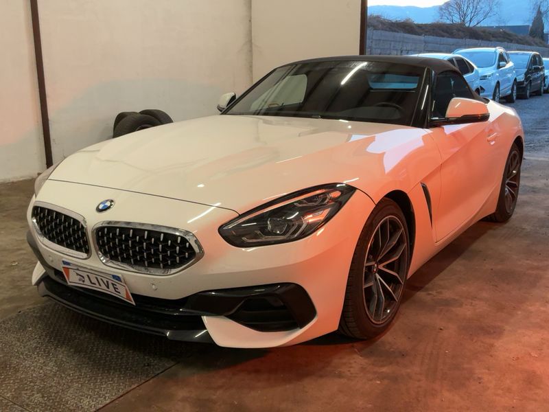 Z4 sDrive 20i Sport Line
