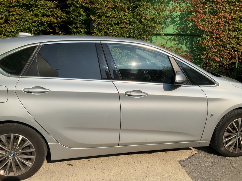 Екстериор дясно