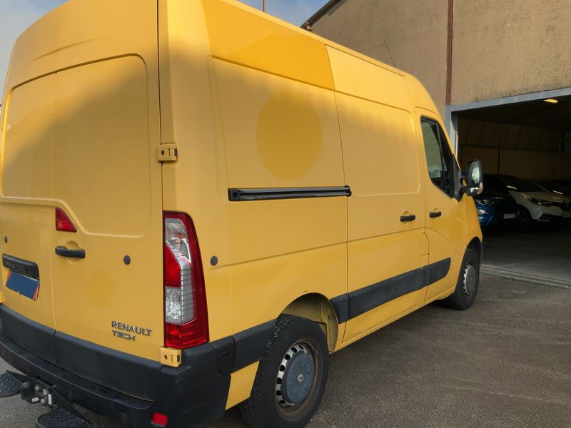 Задно дясно