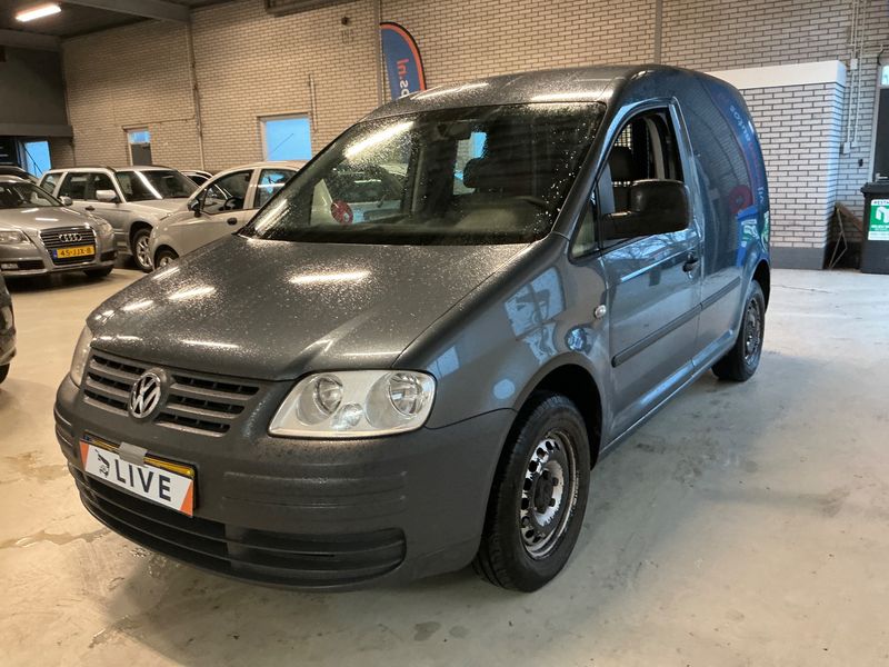 Caddy 2.0 SDI Kasten